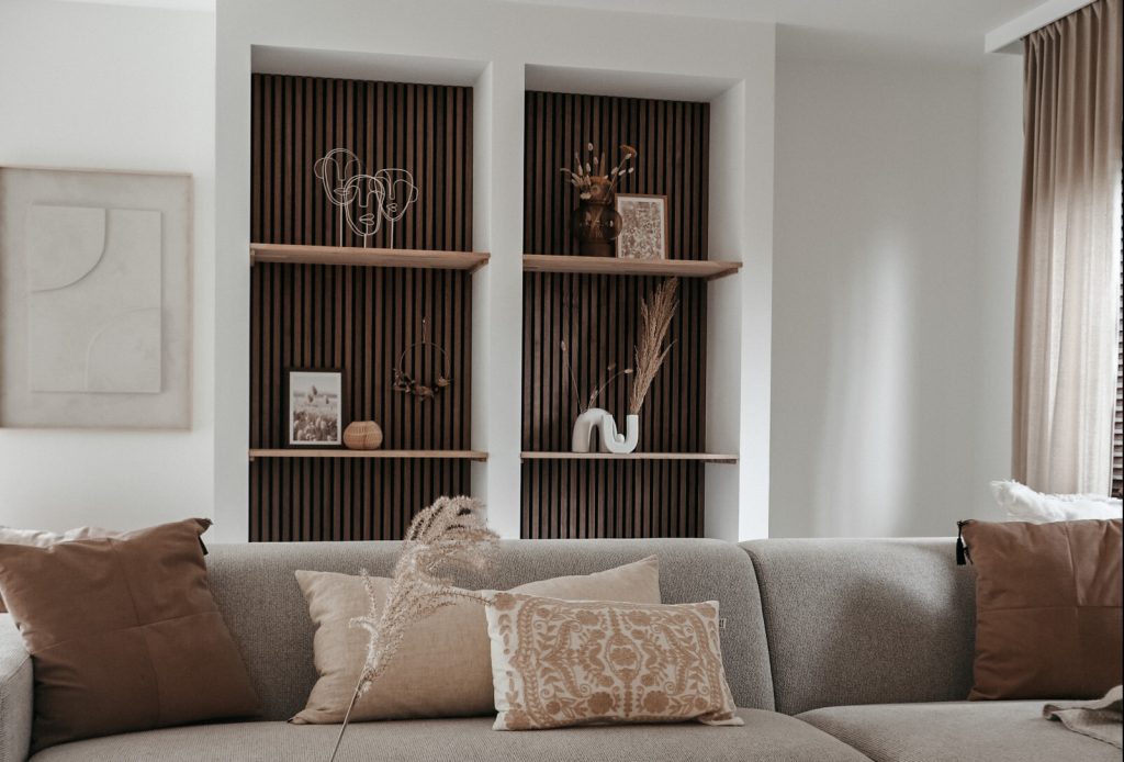 Akupanel charisahome walnut living room - janpandi style